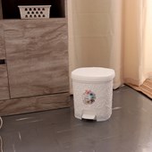 Kit Lixeira de Pedal Floral + Escova de Banheiro Floral Branca